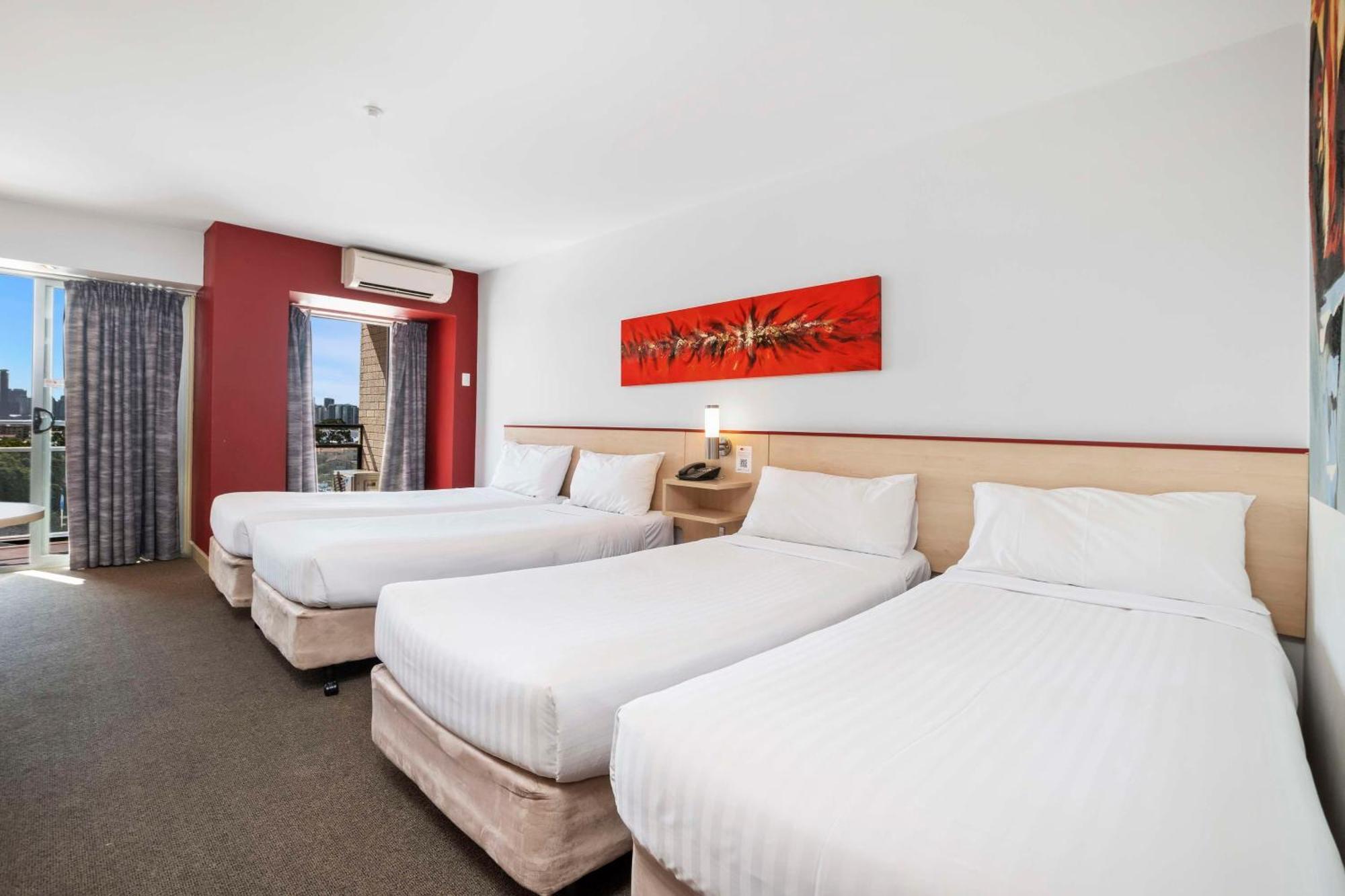 Metro Hotel Perth Exterior foto